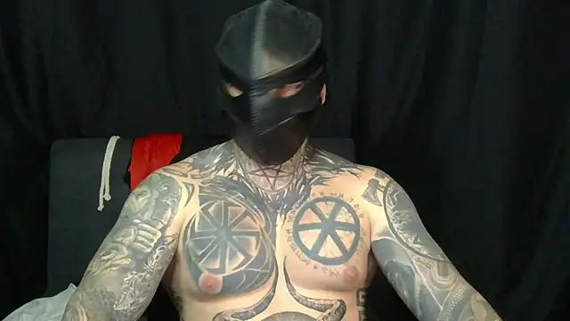 Chat XXX ao vivo de devilWithTats