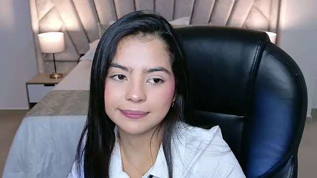 Layla_Breezee's Live XXX Chat