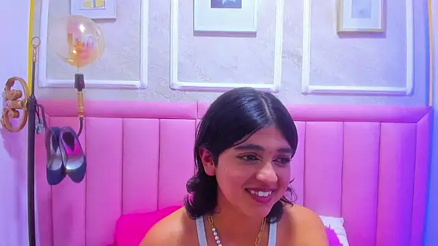 Онлайн ча т XXX velvet_girll