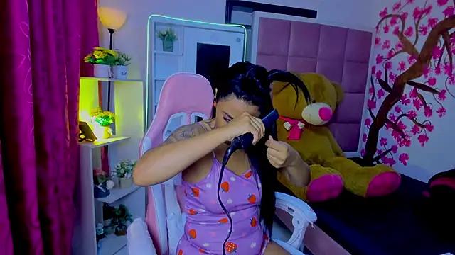دردشة Lovely_celeste الجنسية المباشرة