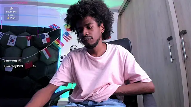 צ'אט XXX בשידור חי של AllexJacob