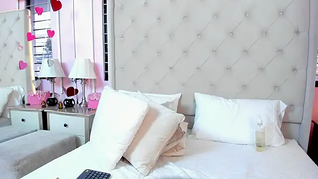scarlett_leblanc_'s Live XXX Chat