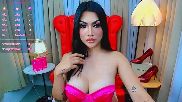 Laureen_Hilton Live XXX-chat