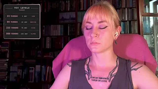 Retro_Marie's Live XXX Chat