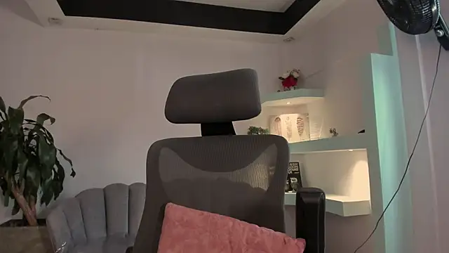 Онлайн чат XXX Violett_hott_