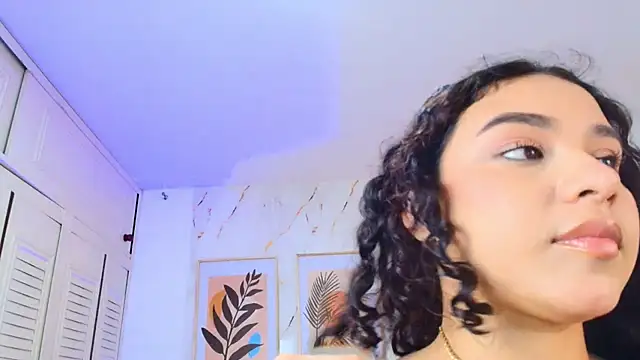 Chat +18 de HemmaStar ao vivo