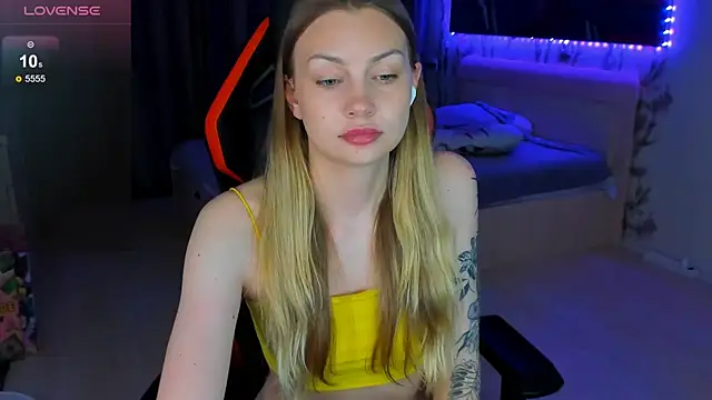 BiMolly's Live XXX Chat