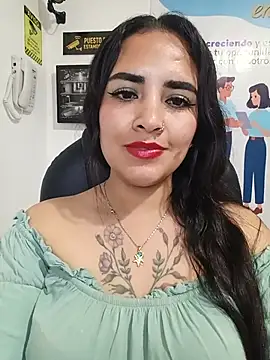 MAYE__13 Live XXX-chat