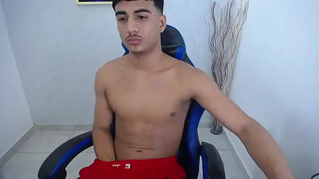 Chat XXX en directo de oliver-parker