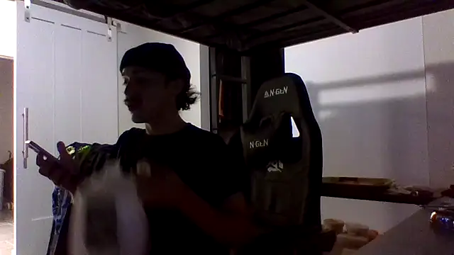 Jbenz420 现场XXX聊天