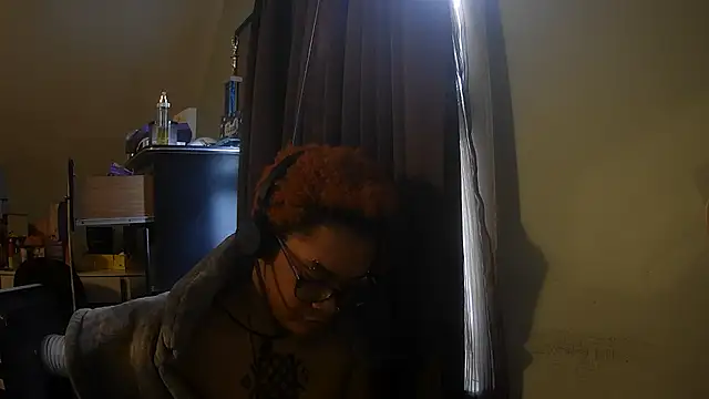 XXX chat uživo modela nickytheehawtie