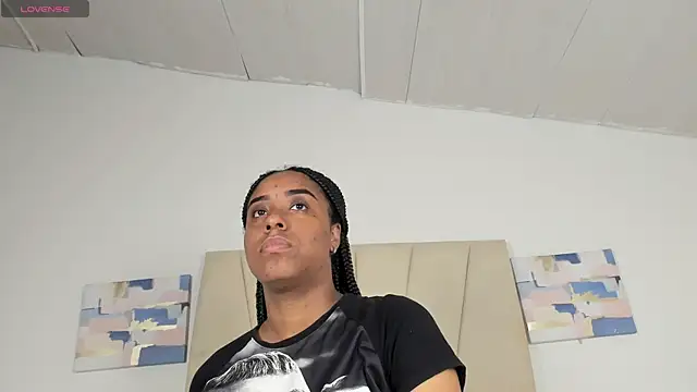 Sophia_Ebony: απευθείας συνομιλία ΧΧΧ