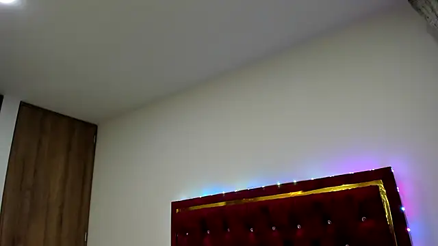 charlloteevans_XのライブXXXチャット