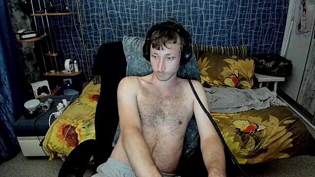 צ'אט XXX בשידור חי של CuteBoy228