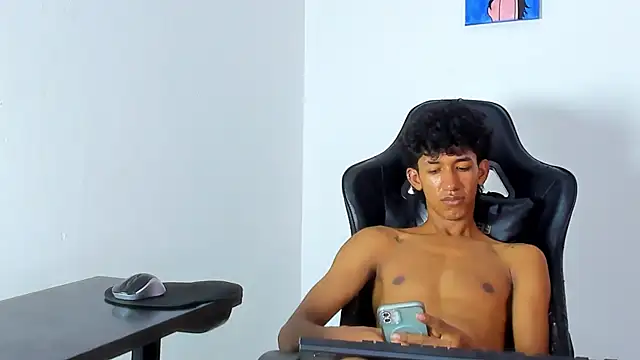 neitan_miller_ Chat XXX in diretta
