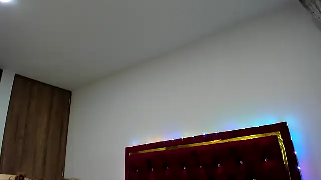 Czat XXX na żywo – charlloteevans_X