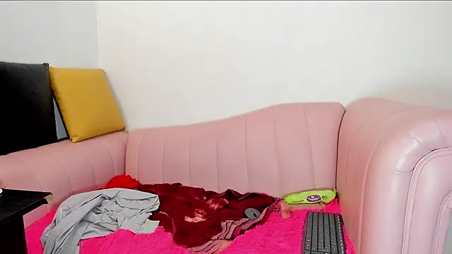 Cleopatra_Trans live XXX chat