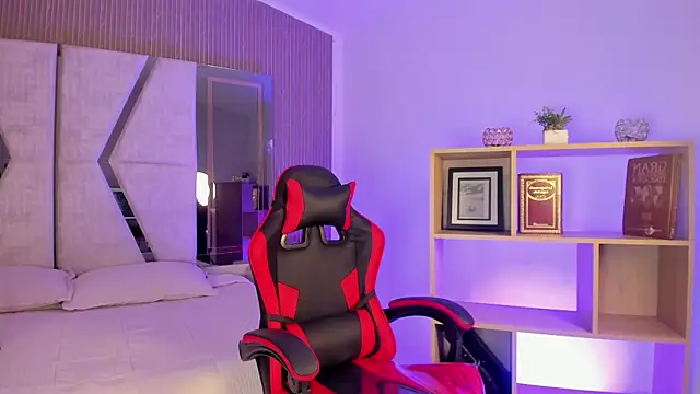 Axel_grey_ élő XXX-chatje