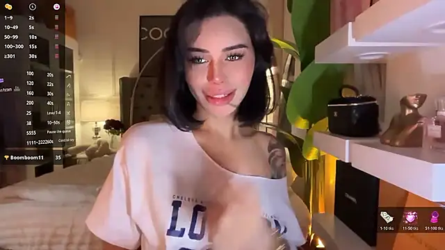 ParisianDoll: вебкам-шоу