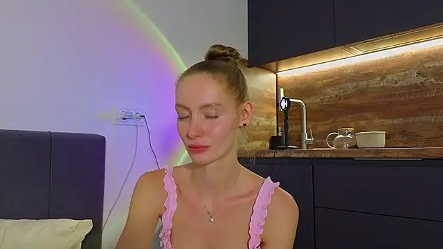 Živý XXX chat KylieRoosee