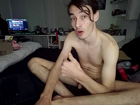 Smelly-Ewan-stinks Live XXX-chat