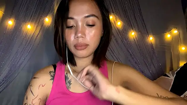 Chat +18 de MoraChevez ao vivo