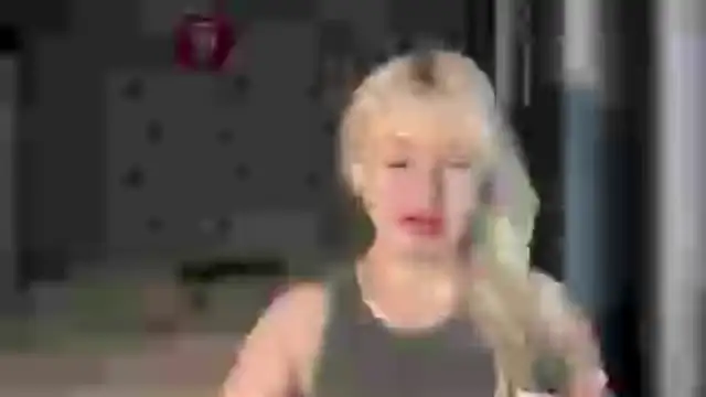 SpotlessParaffin Chat XXX live