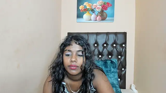 FOXY_LUNAn Live XXX chat