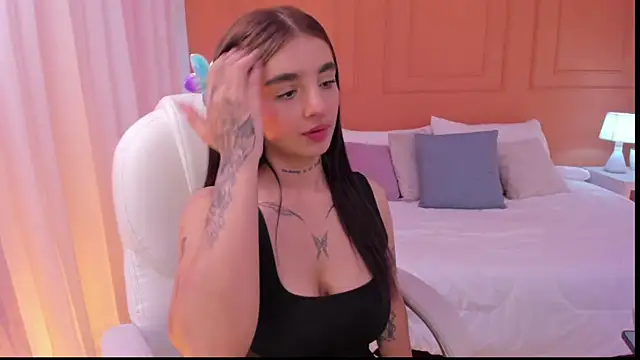 Abriil_cutee Live XXX-chat