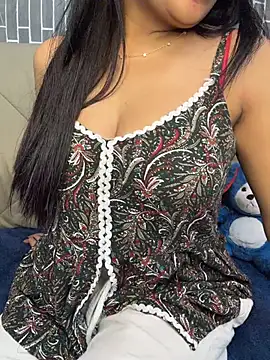 escape_with_men Live XXX chat