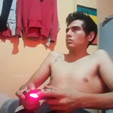 Ortiz3404's Live XXX Chat