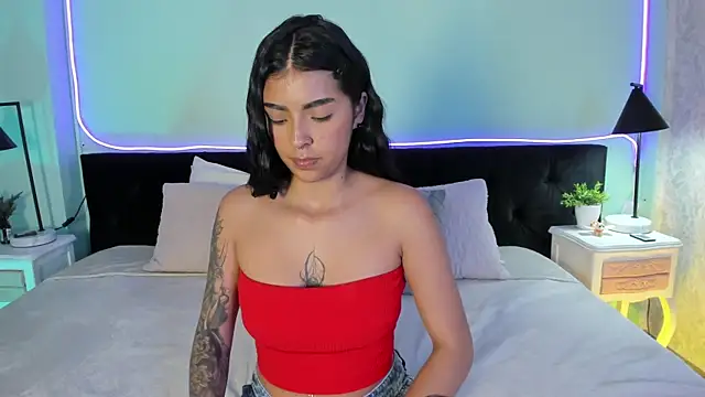 دردشة Freya_stonee الجنسية المباشرة