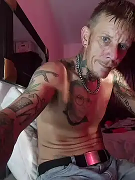 mr_candy1986 Show in webcam