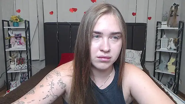 LauraHlot Chat XXX live