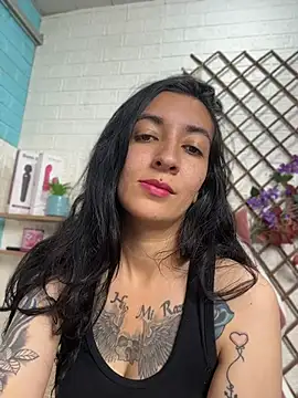 SALOME_KORLAND élő XXX-chatje
