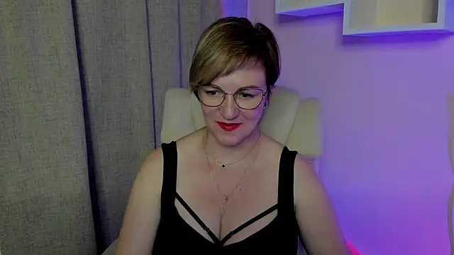 feliziaDesire's Live XXX Chat