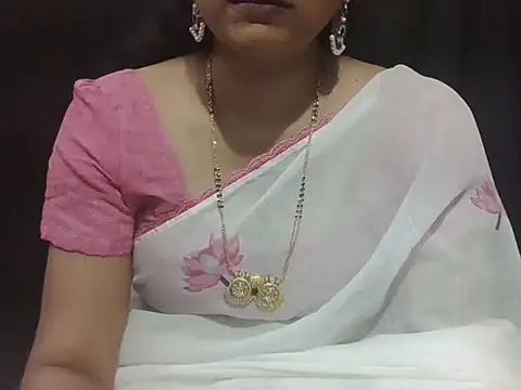 دردشة Thilothama_Vaishu الجنسية المباشرة