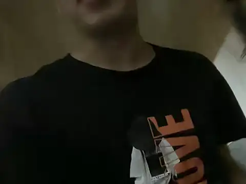ToddWarren 现场XXX聊天