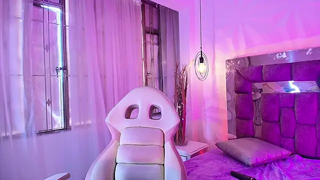 Queen_perla_ Adlı Modelin Canlı XXX Sohbeti