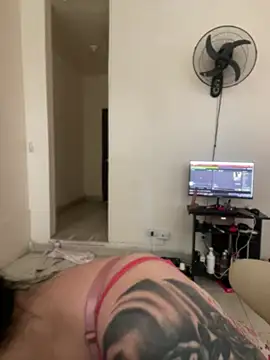 Czat XXX na żywo – eva_sexx69