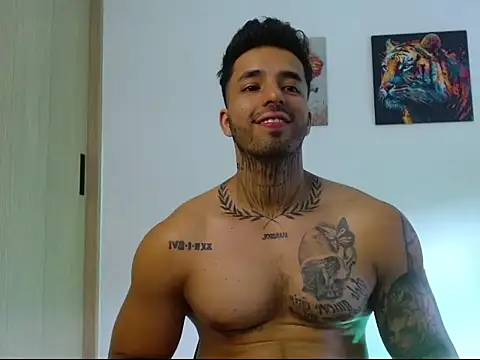 Jacobb_Phoenix Chat XXX live