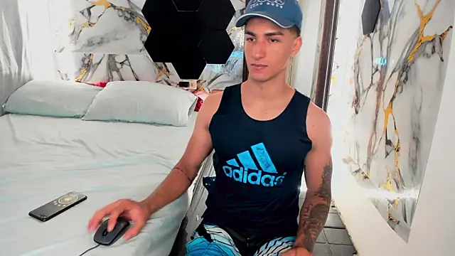 Goldendesirexx Live XXX-Chat
