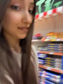 ICrazyOneIRL Adlı Modelin Canlı XXX Sohbeti