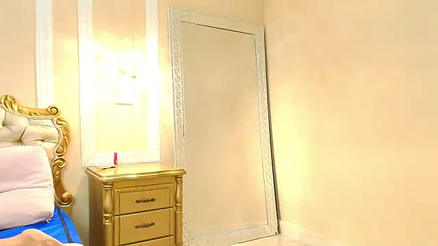AuroraRenard Live XXX-chat