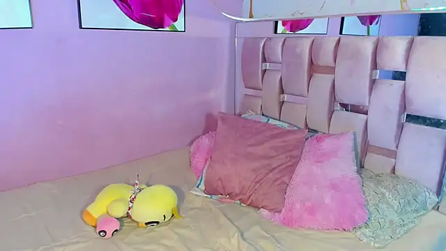 HUGE_BLACKCOCK's Webcam Show