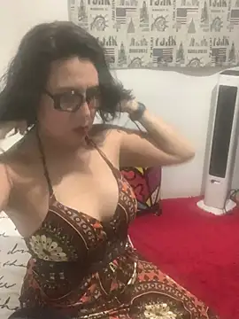 Chat XXX en directo de SweetCatheryne