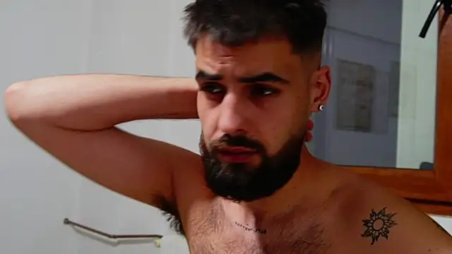 HairyRobxxx Live XXX-chat