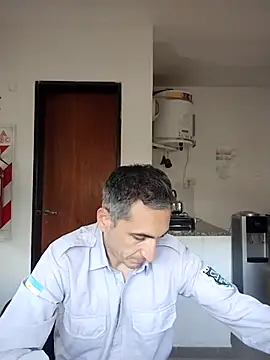 Alejandro83bsf ওয়েবক্যাম শো