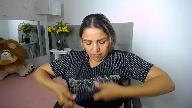 دردشة cum_bigass الجنسية المباشرة