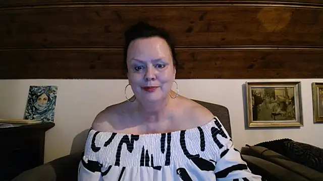 TiffanyMature Live XXX-chat